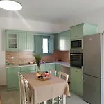 Sifnaiou Traditional 1 & 3 度假居
