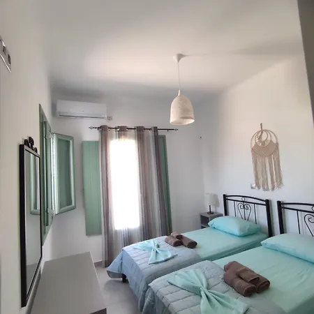 Sifnaiou Traditional 1 & 3