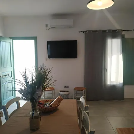 Sifnaiou Traditional 1 & 3 Дом отдыха Парос