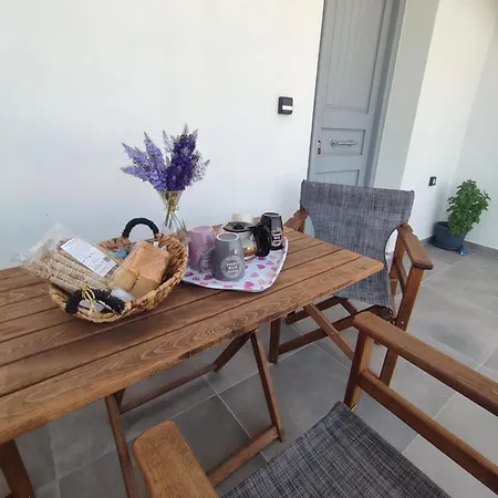 Sifnaiou Traditional 1 & 3 Tatil Evi *