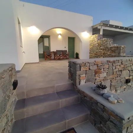 Sifnaiou Traditional 1 & 3 Vakantiehuis *