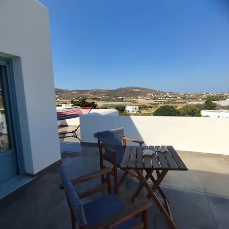 Sifnaiou Traditional 1 & 3 Tatil Evi Páros