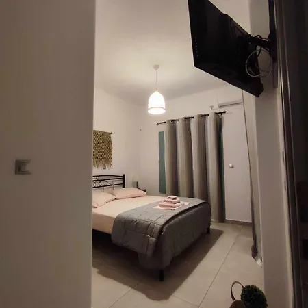 Tatil Evi Sifnaiou Traditional 1 & 3 *